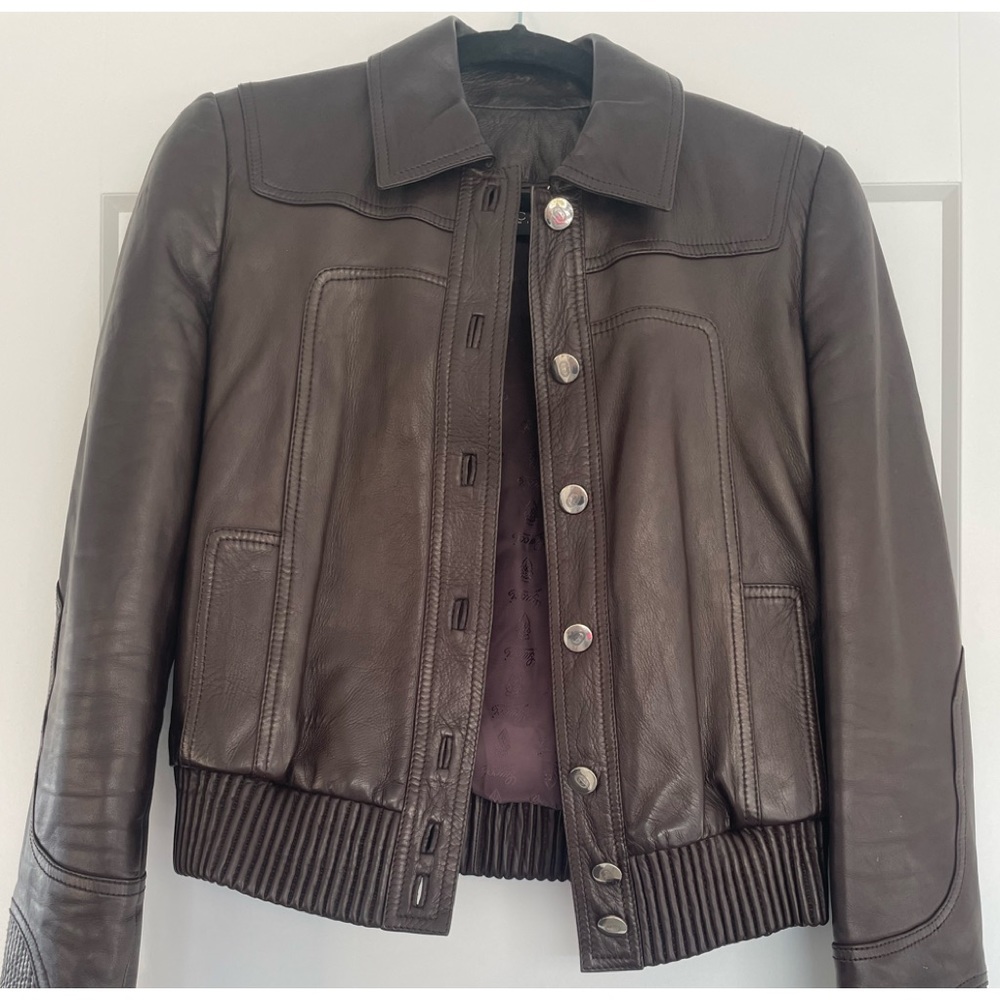Authentic vintage GUCCI woman’s leather jacket EUC small in chocolate brown